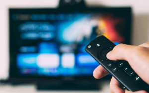 Perbedaan Smart TV dan Android TV, Merk Smart TV Terbaik